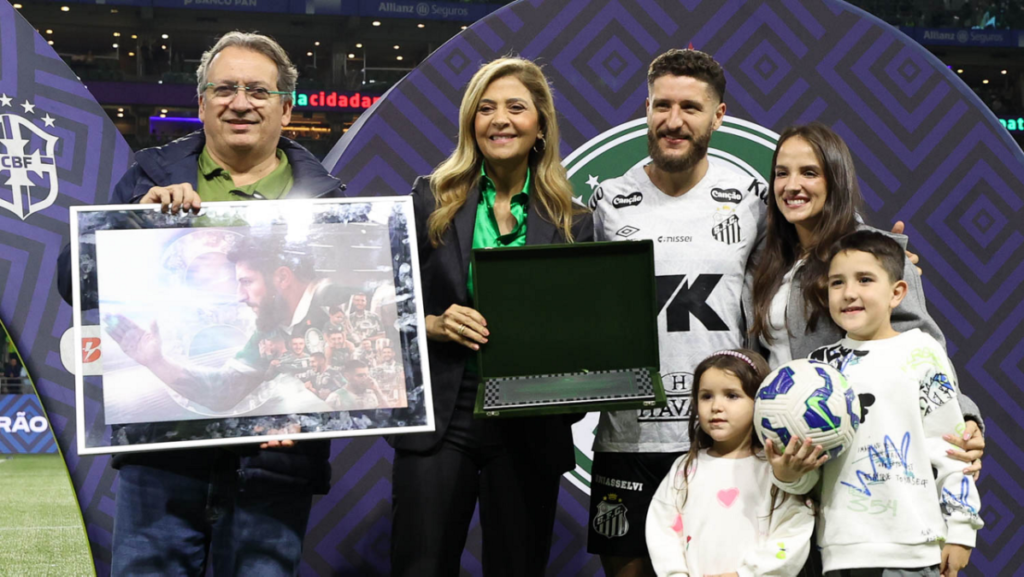 Com homenagens a Zé Rafael e Ademir da Guia, Palmeiras vence o clássico com show do Tigrinho